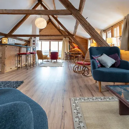 Le Du Village - Parking Chalet